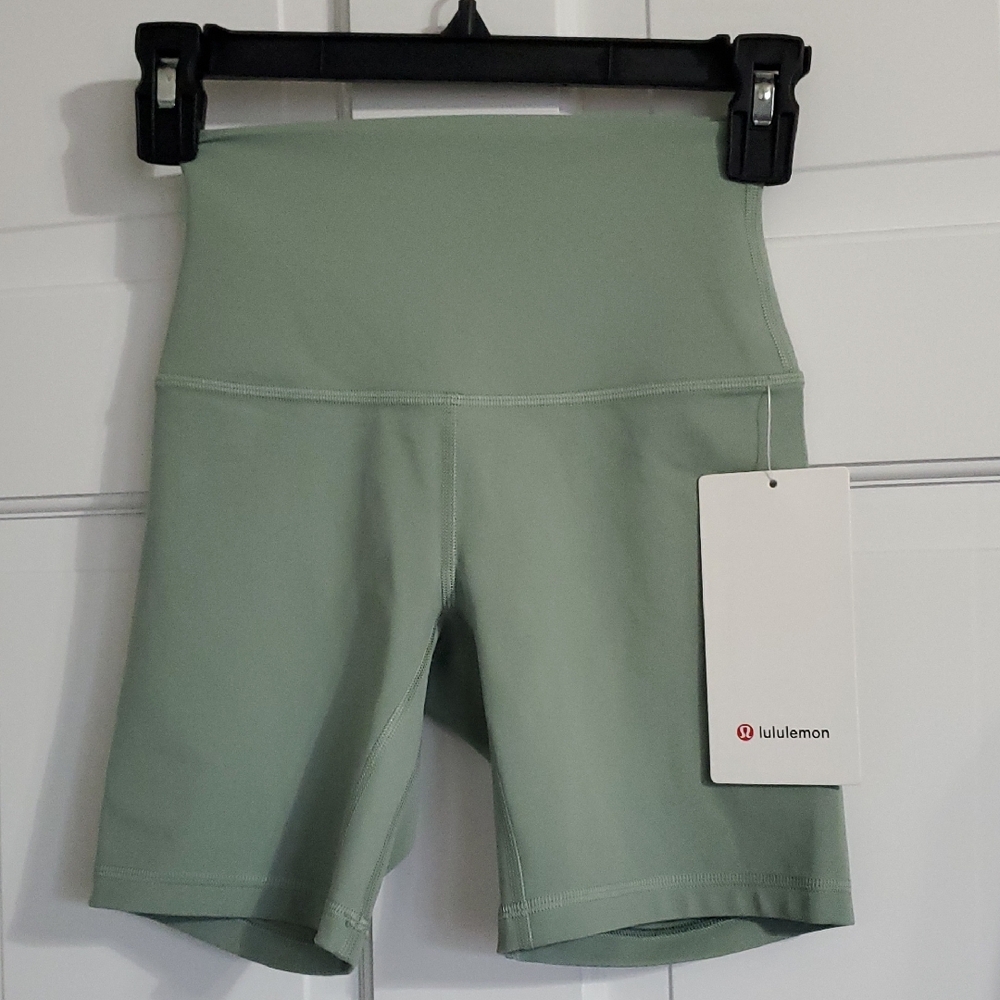 NWT Lululemon Align HR 6in Women's Sz 2 Shorts Palm Court